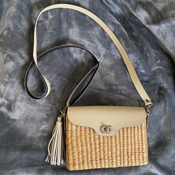 bottega veneta chain cassette